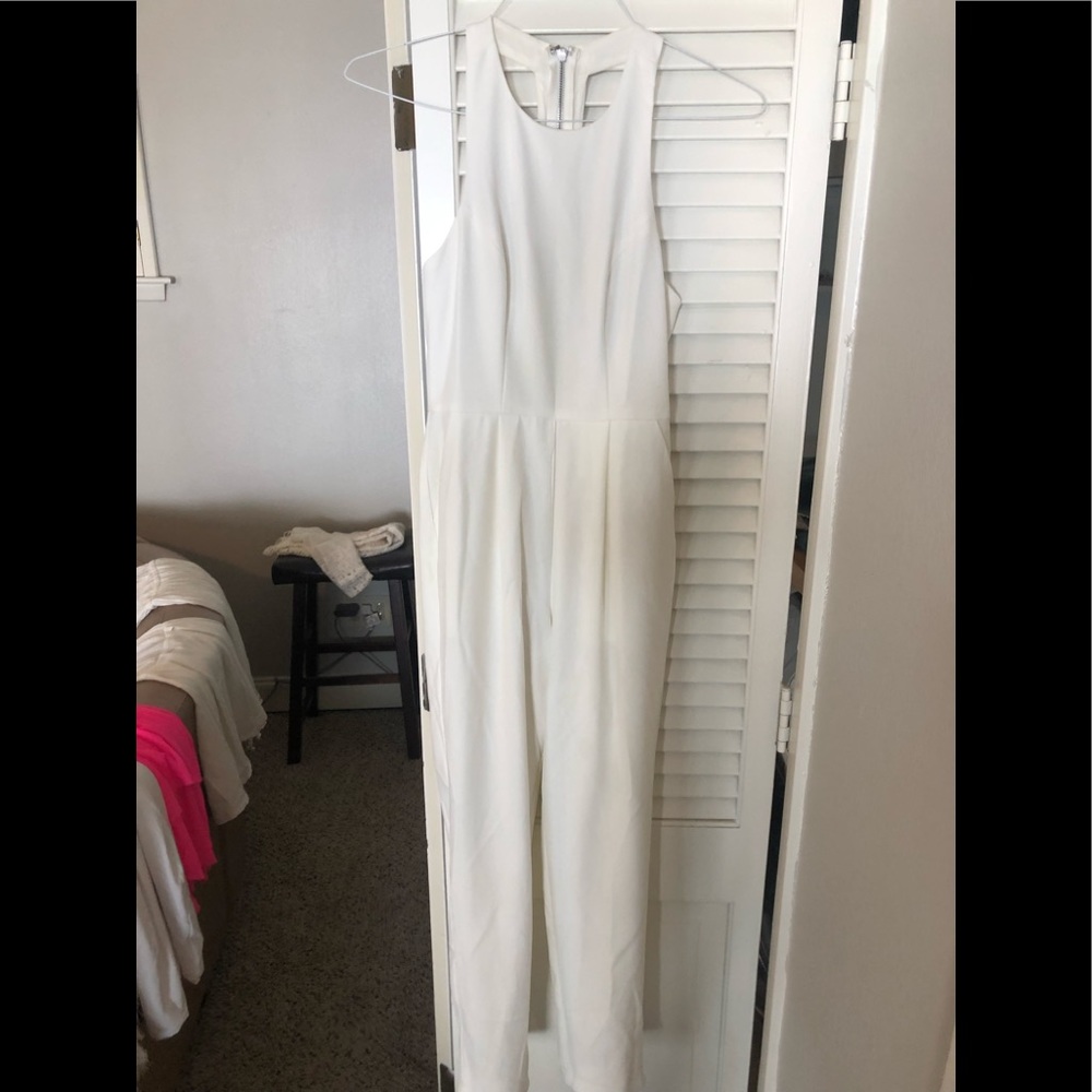 White jumper